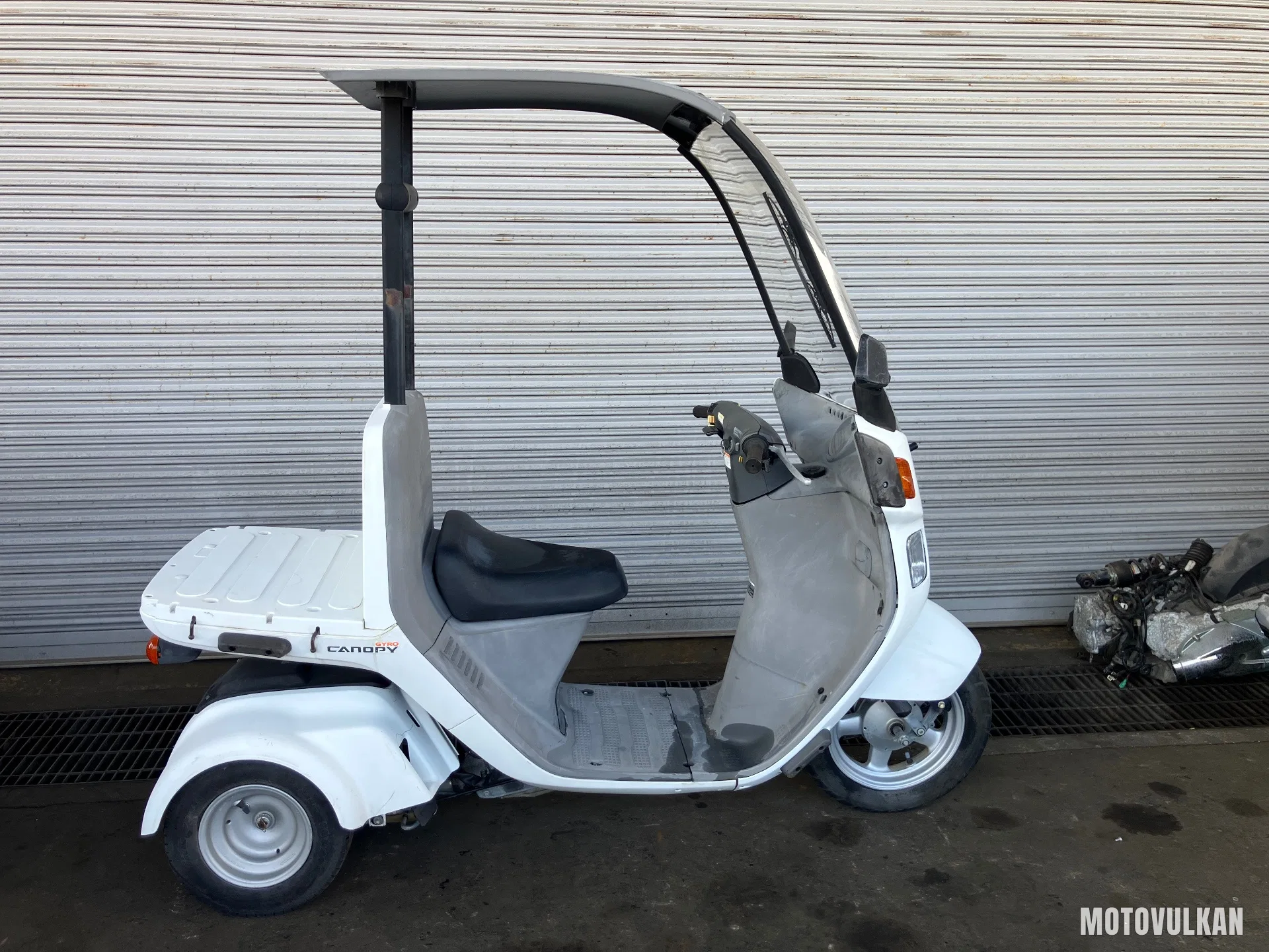 Honda Gyro Canopy