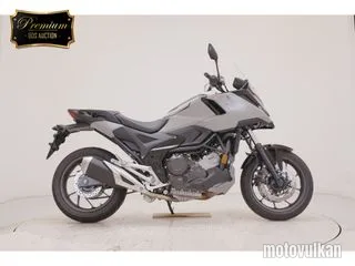 Honda NC750X-3