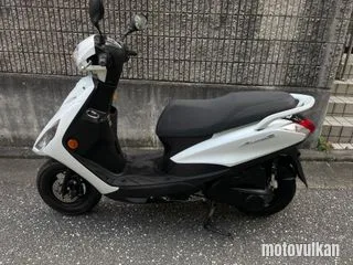 Yamaha Axisz
