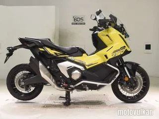 Honda X-ADV750-2