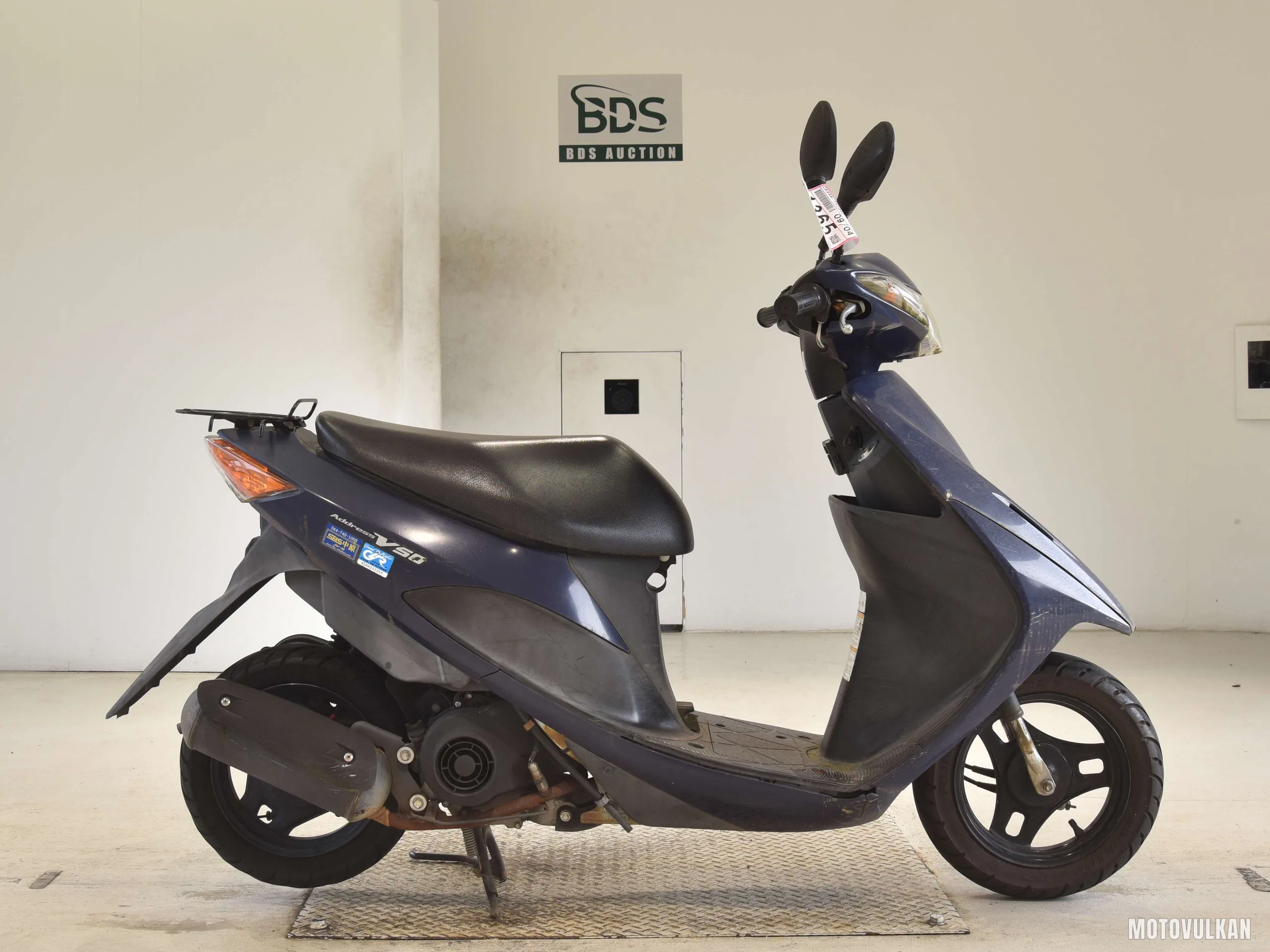 Suzuki ADDRESS V50-2