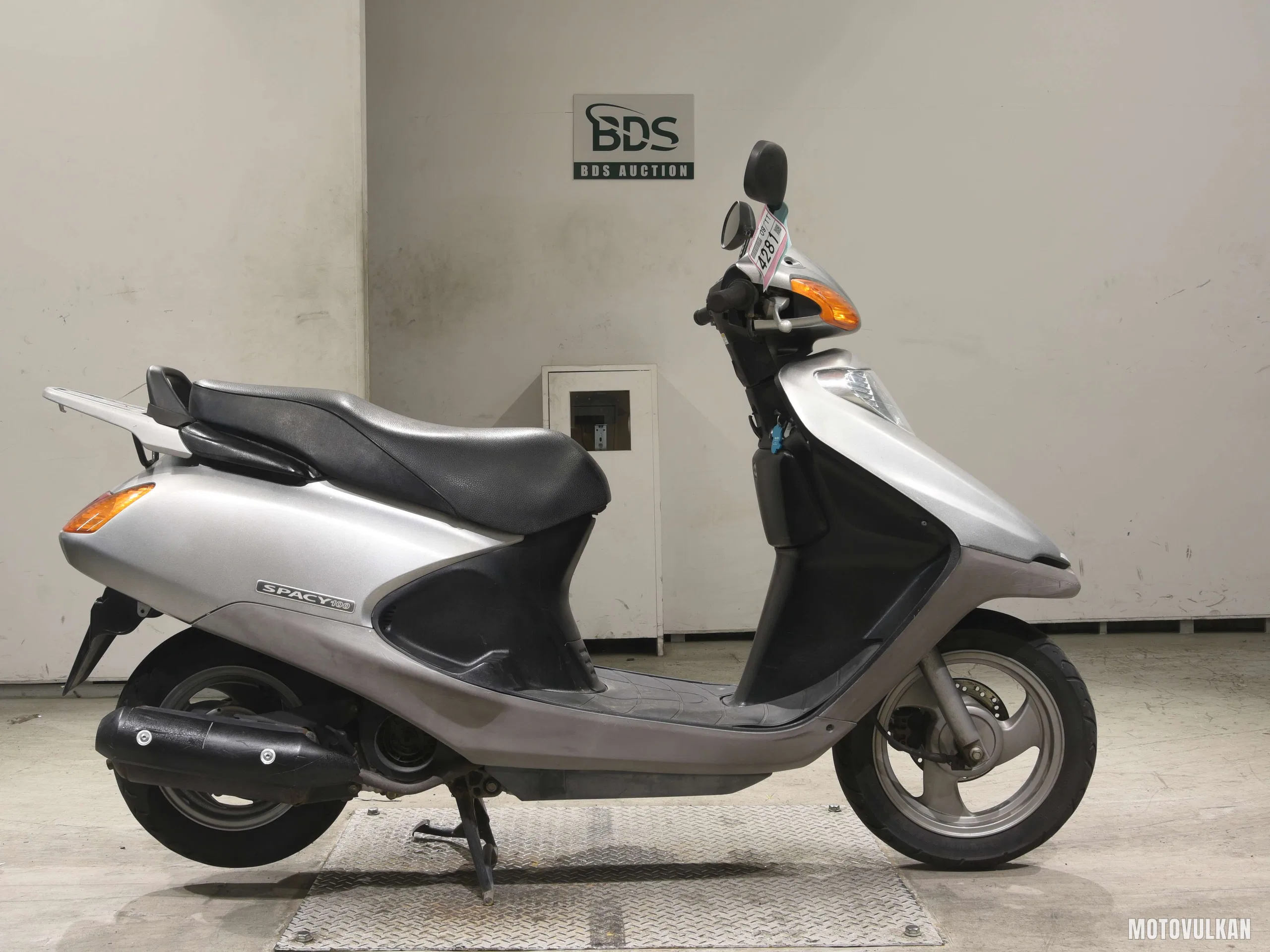 Honda SPACY100