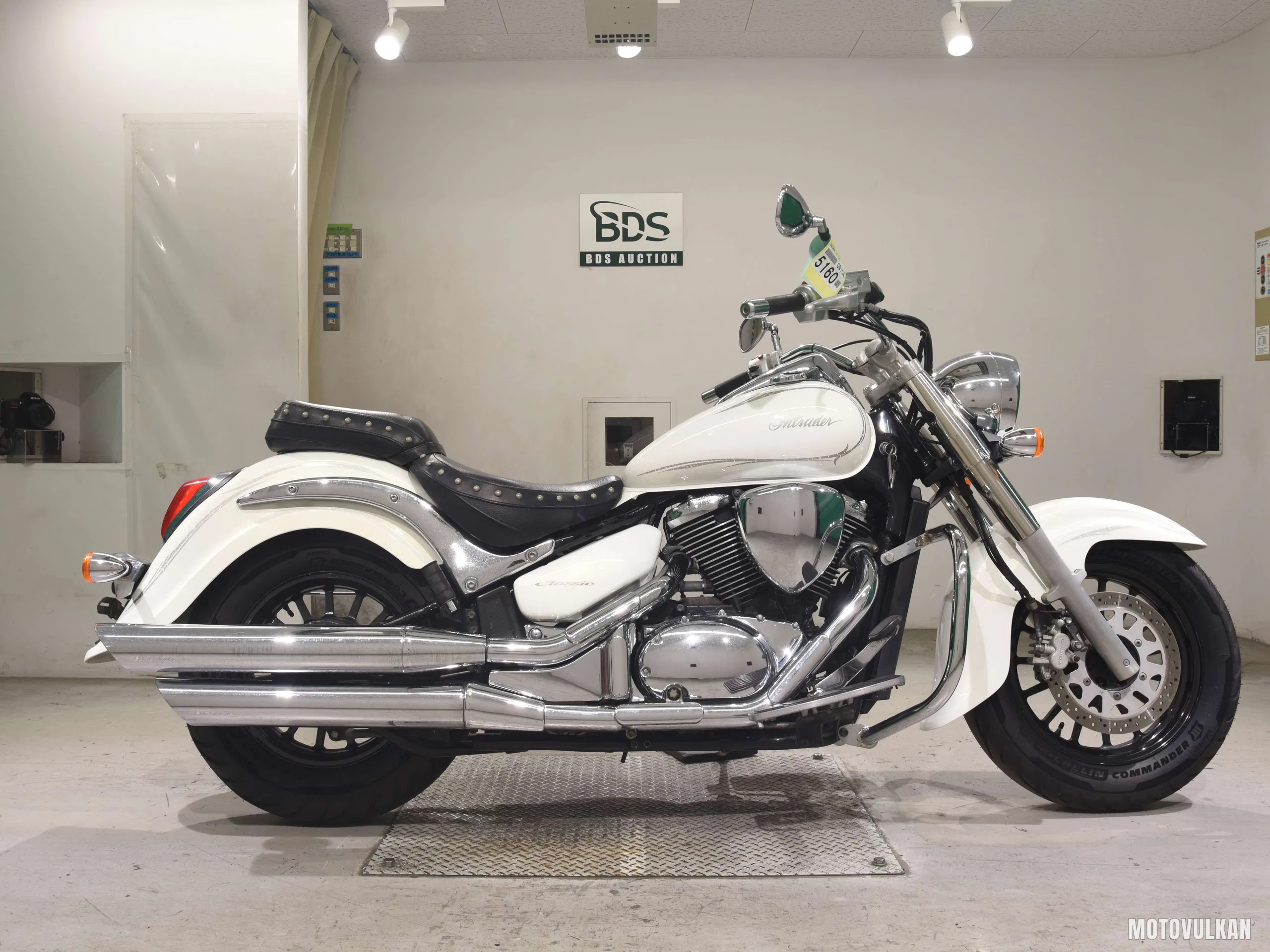 Suzuki INTRUDER400 CLASSIC