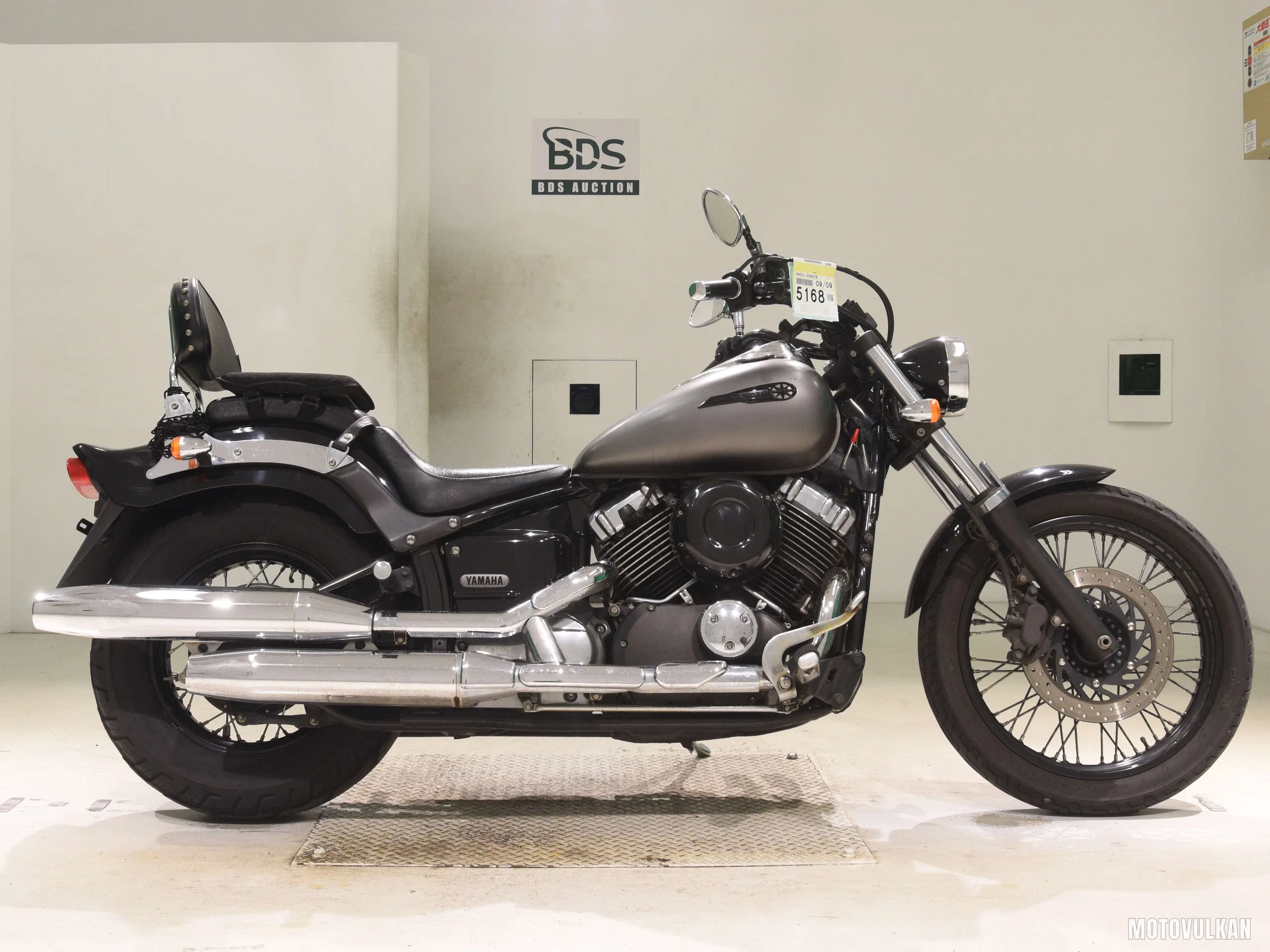 Yamaha DRAGSTAR400-2