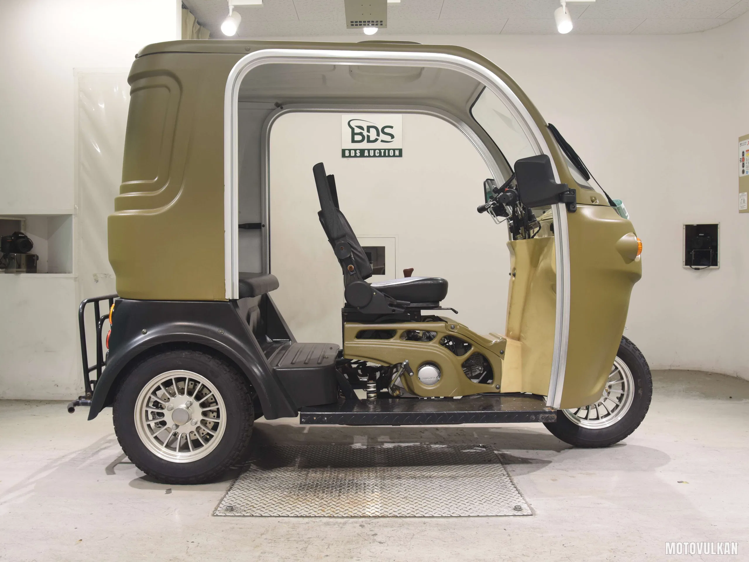  AP TRIKE125