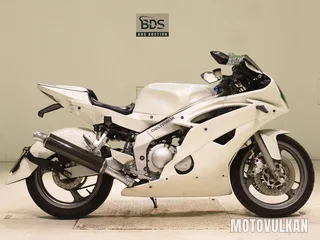 Yamaha FZR250R-1