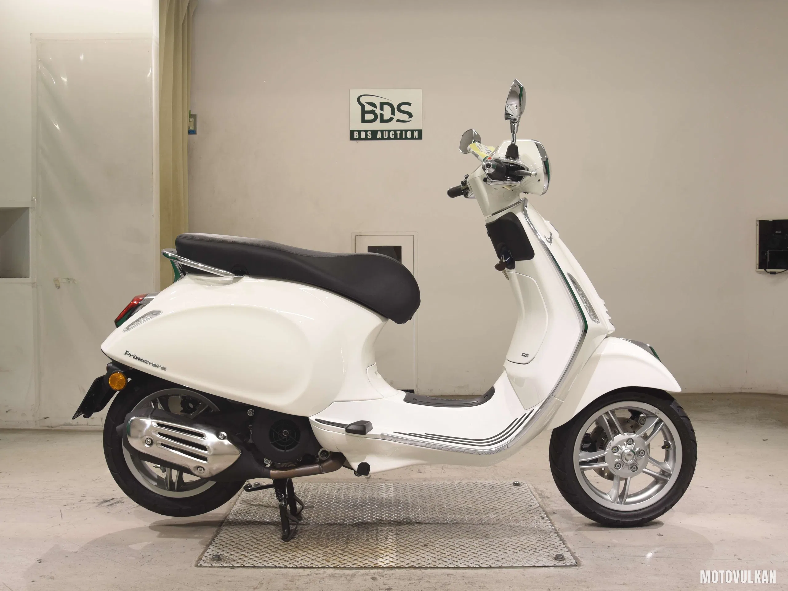  VESPA PRIMAVERA125