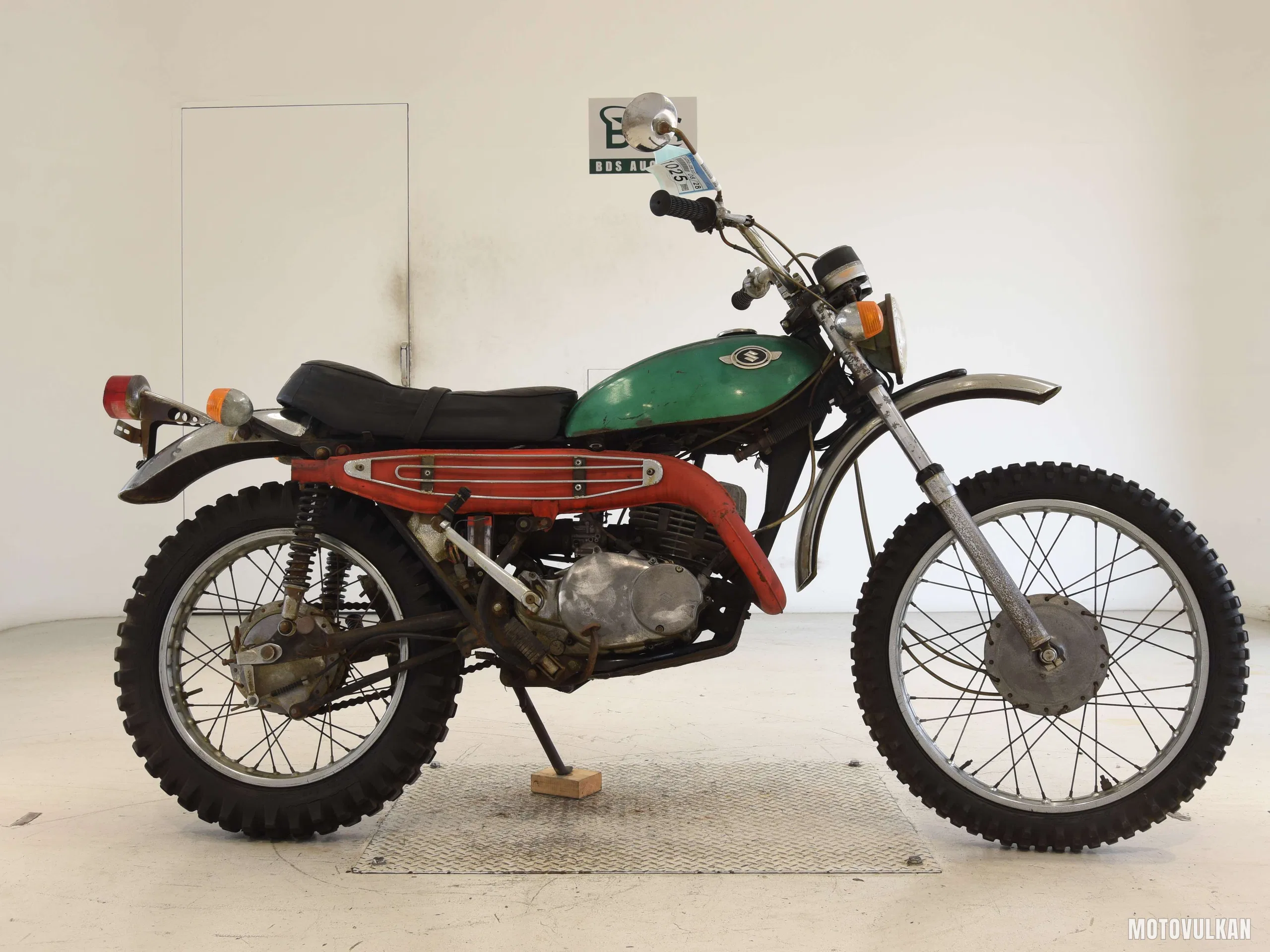 Suzuki TS250