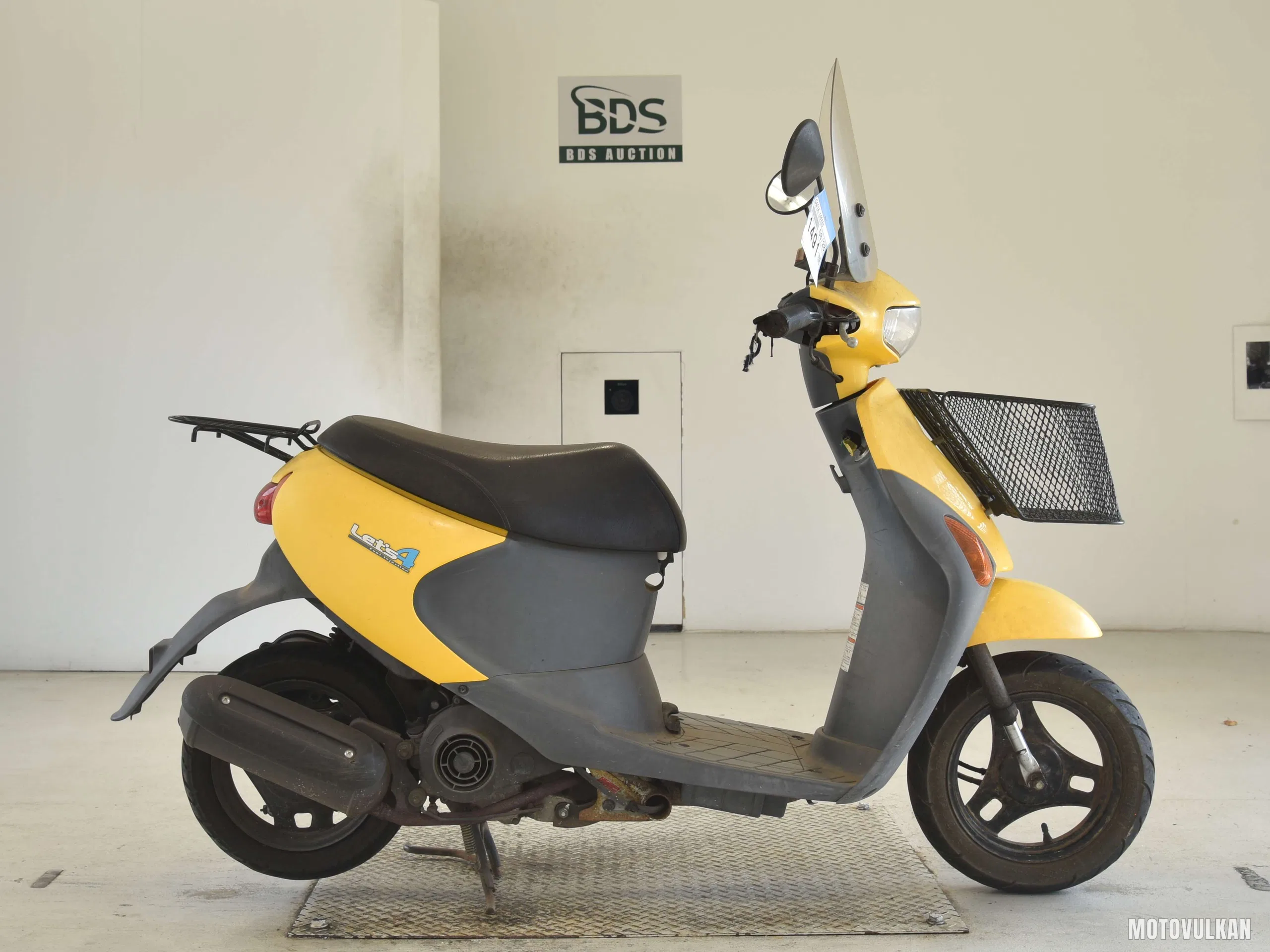Suzuki LET'S4