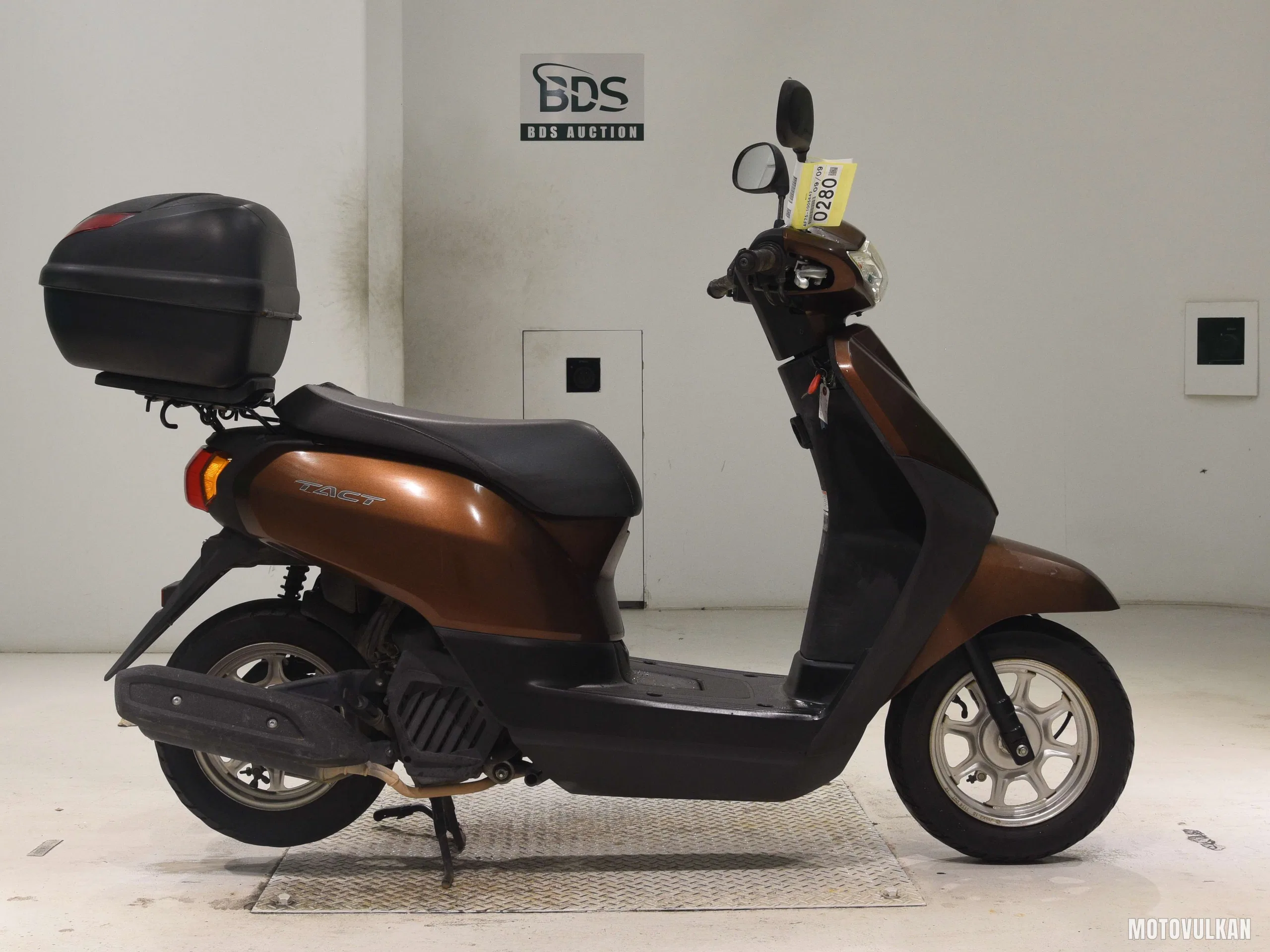 Honda TACT-4 Basic