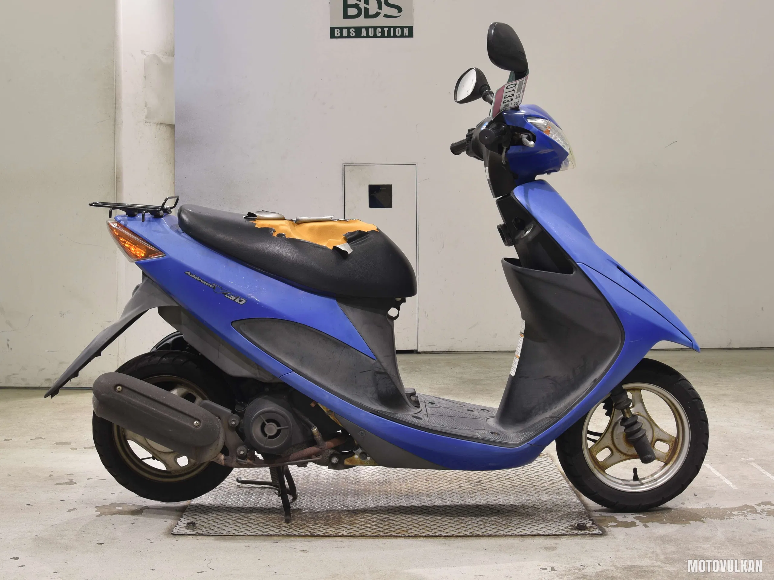 Suzuki ADDRESS V50-2