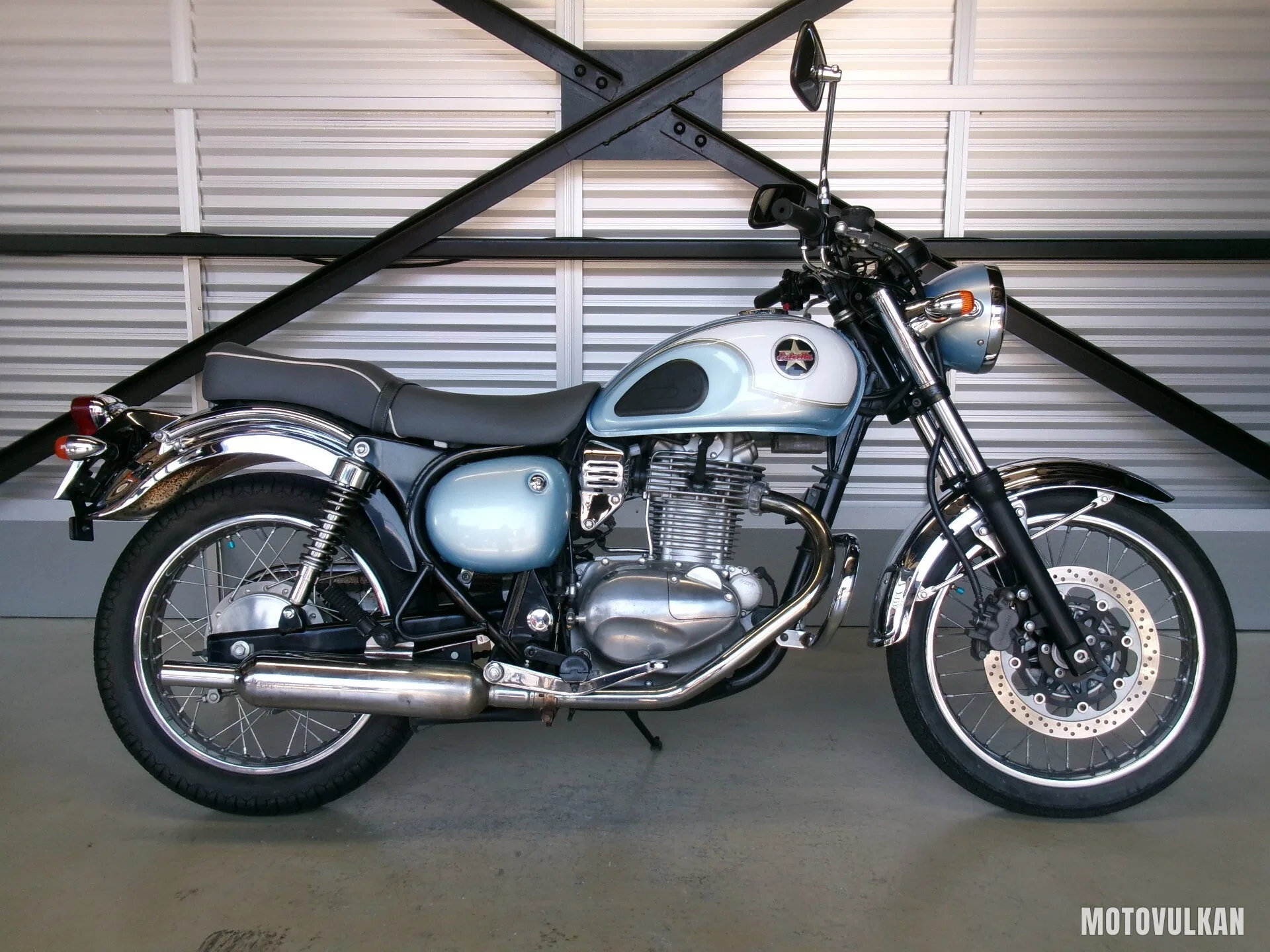 Kawasaki Estrella
