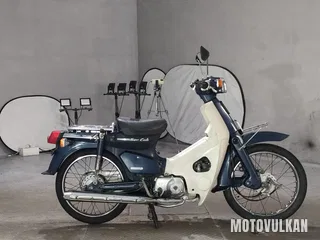 Honda Super Cub 50 Custom