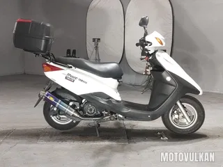 Yamaha Axis Treet