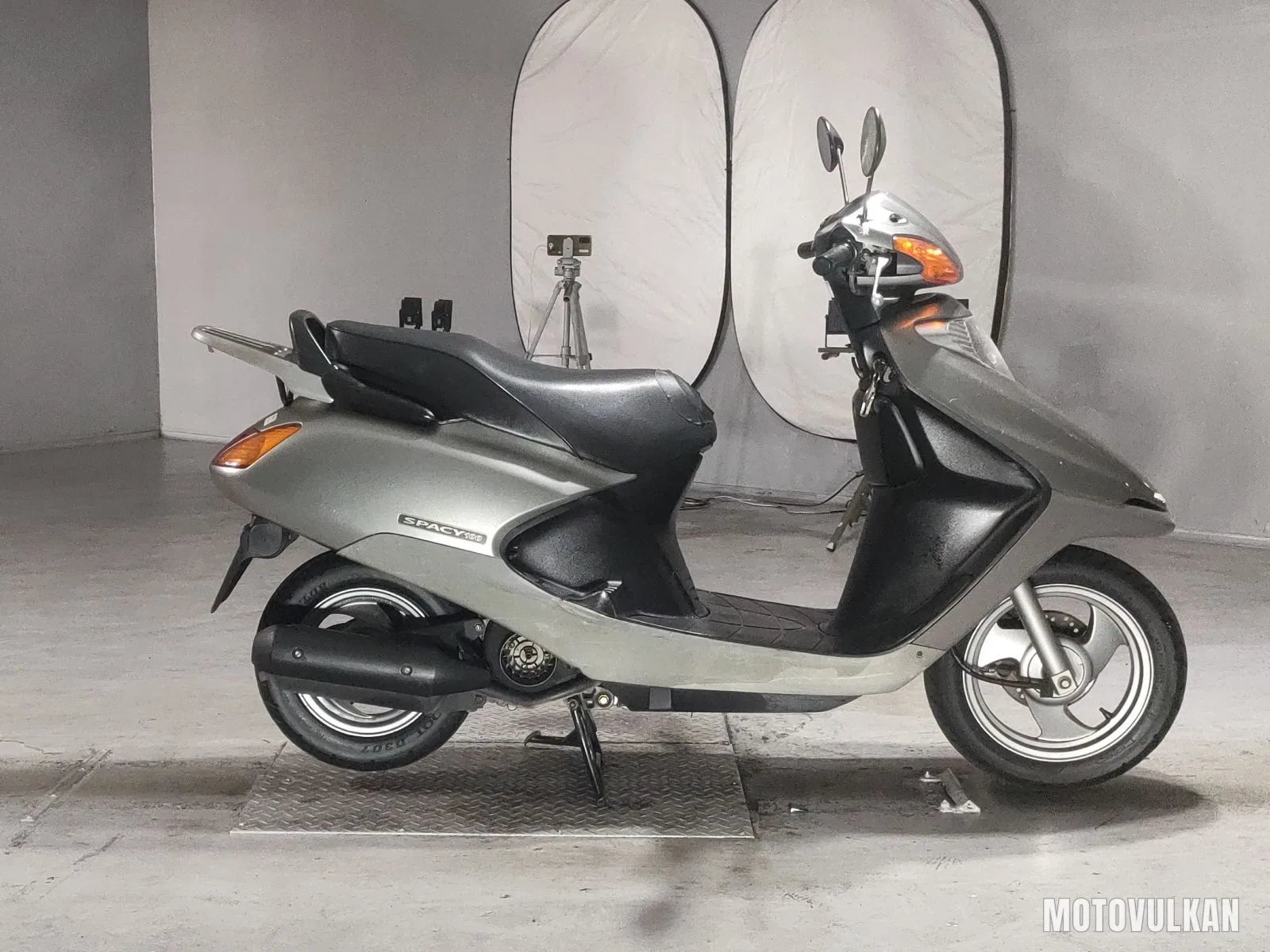 Honda Spacy 100