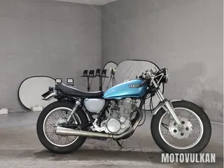 Yamaha SR400