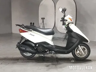 Yamaha Axis Treet