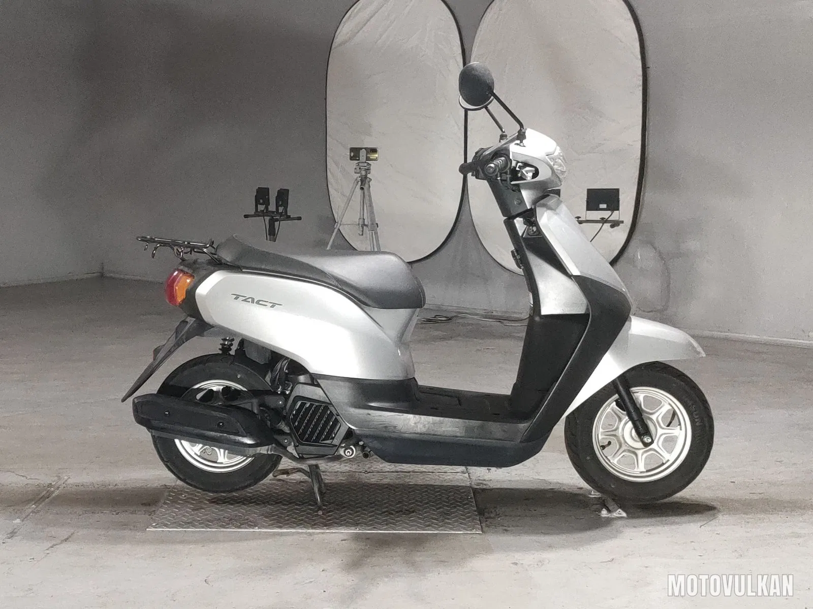Honda Tact Basic