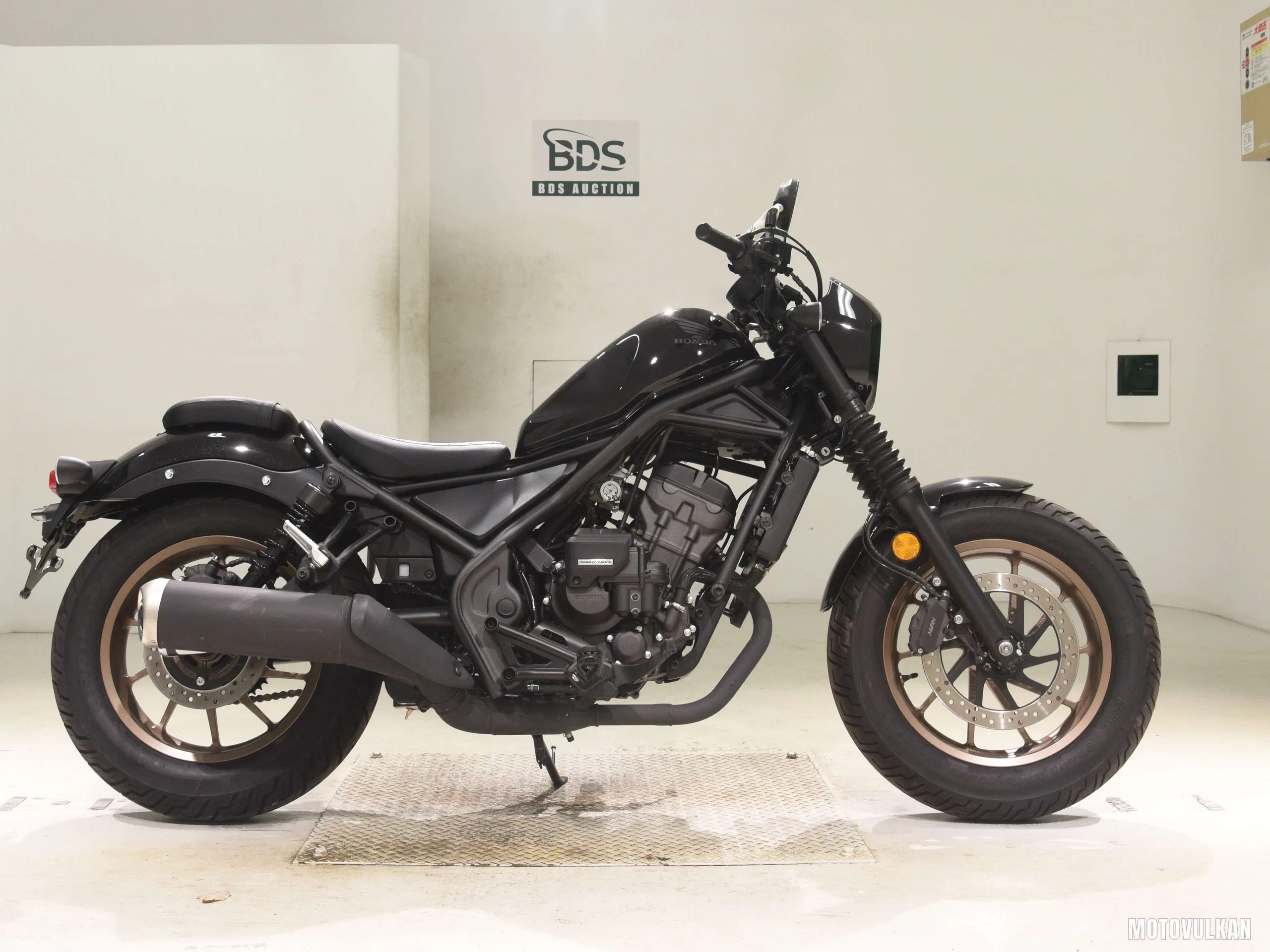 Honda REBEL250S E-Clutch