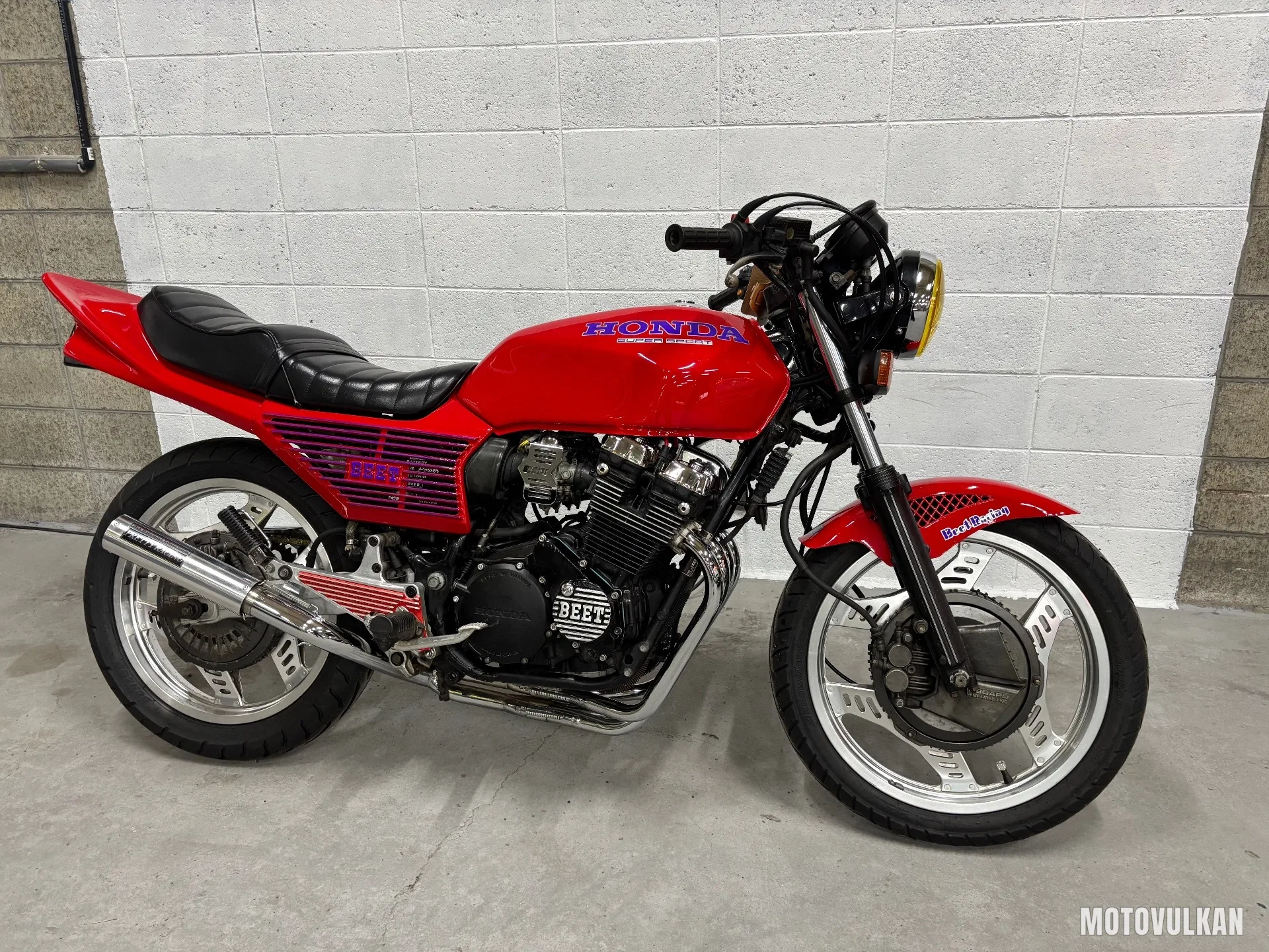 Honda Cbx550F