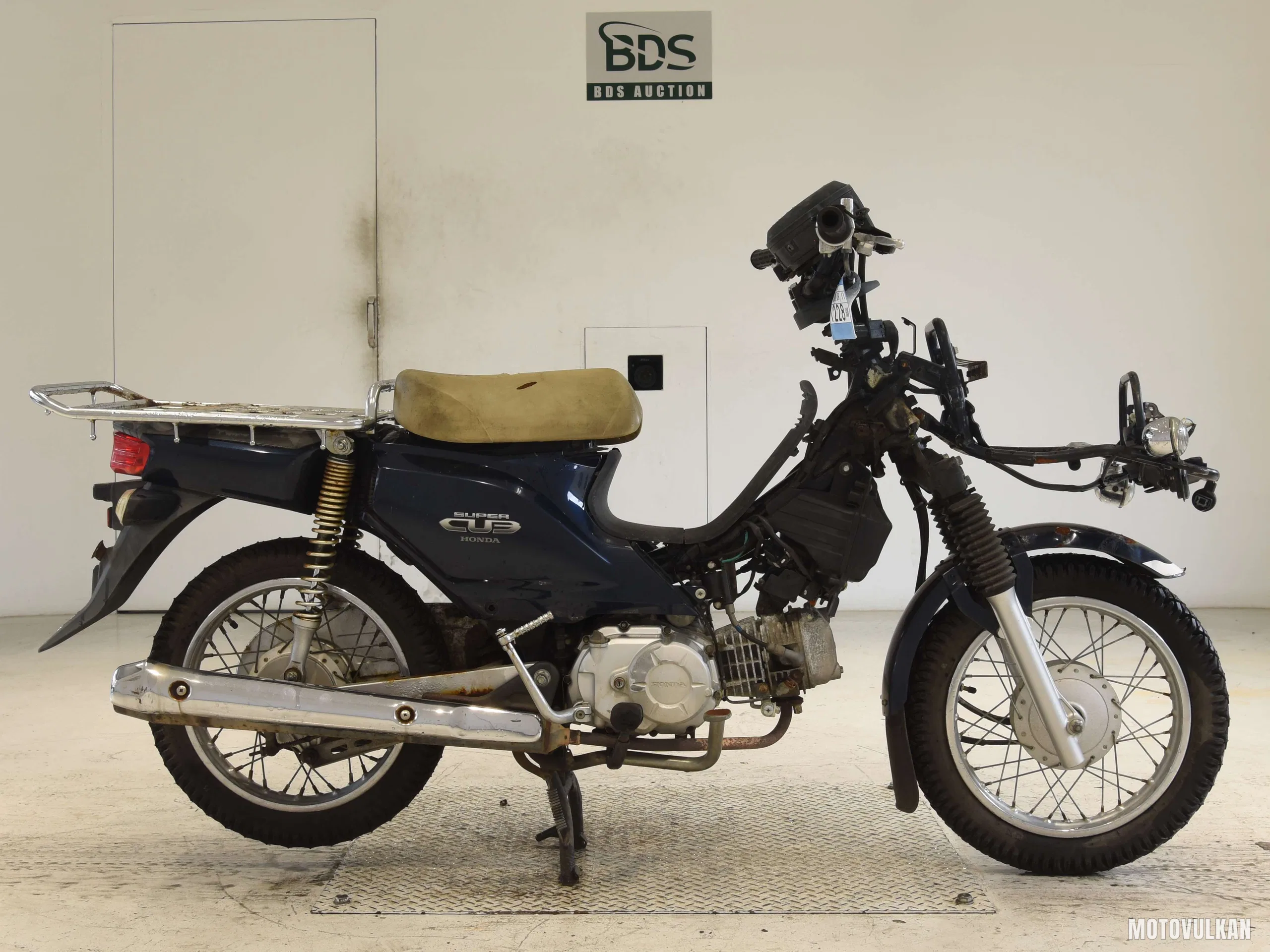 Honda C110-2