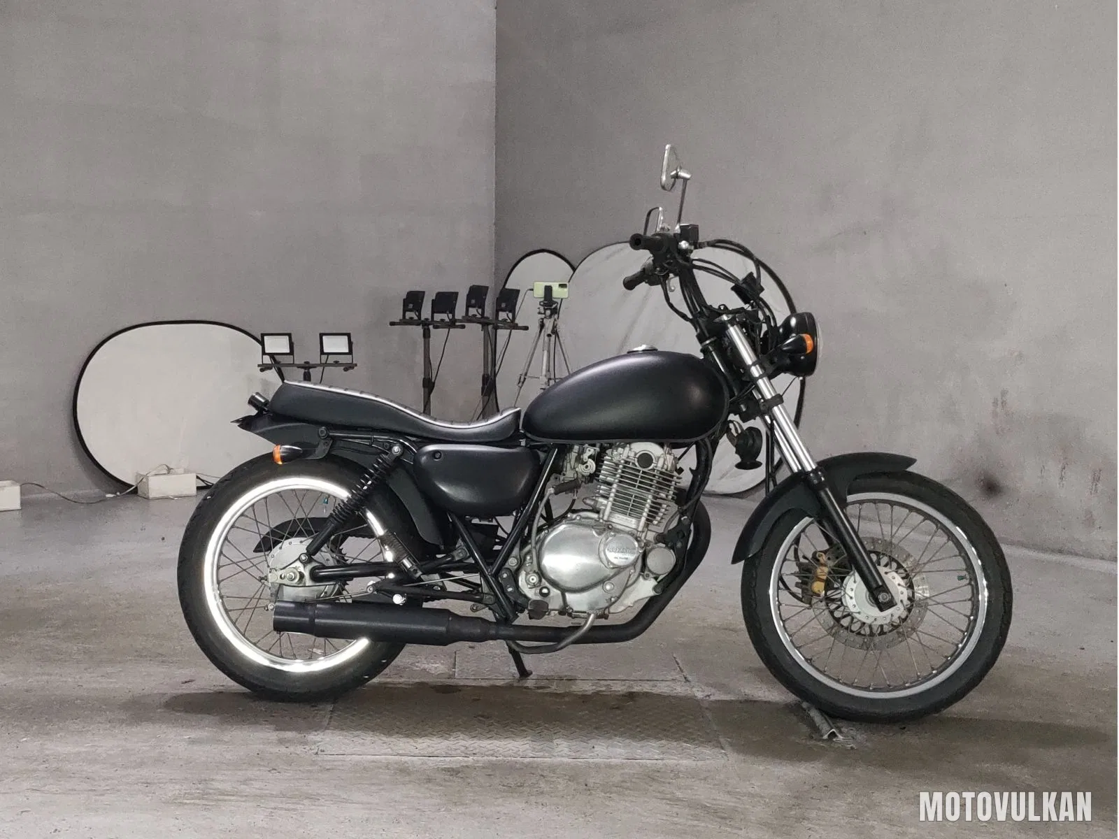 Suzuki ST250