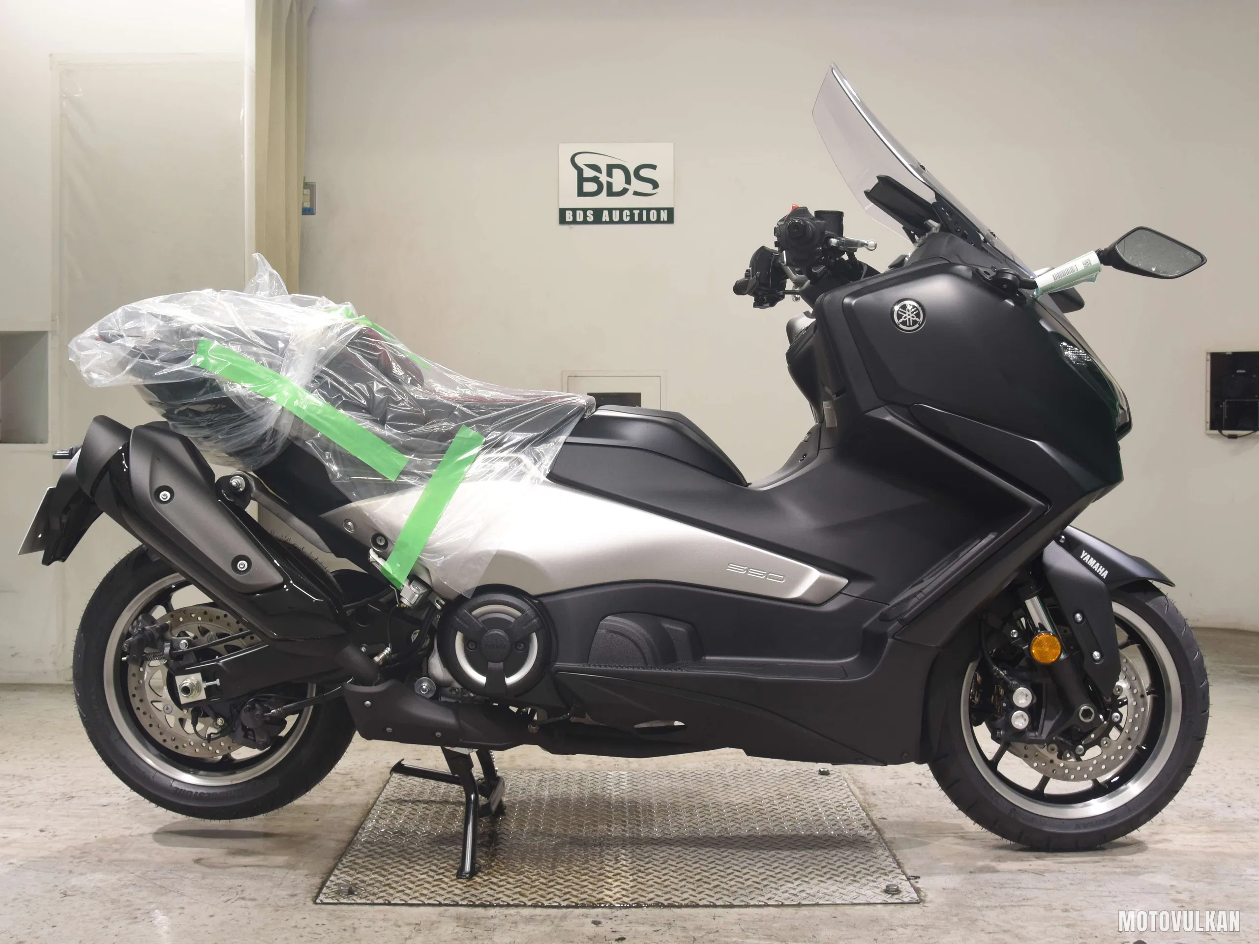 Yamaha T-MAX560