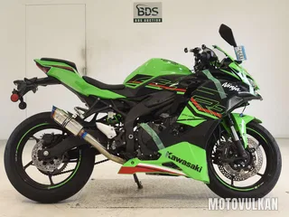 Kawasaki ZX-4R SE