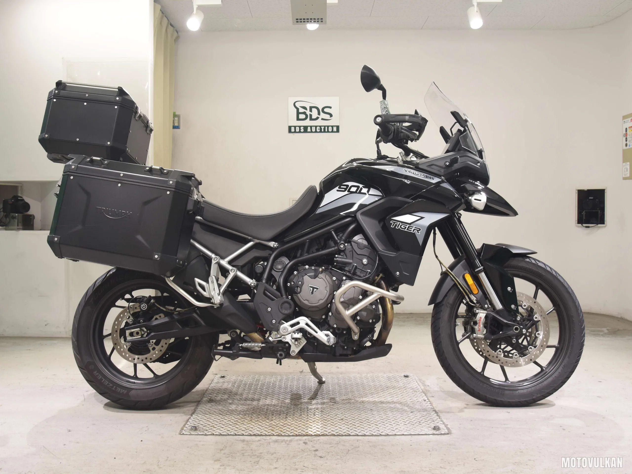  TRIUMPH TIGER900GT PRO