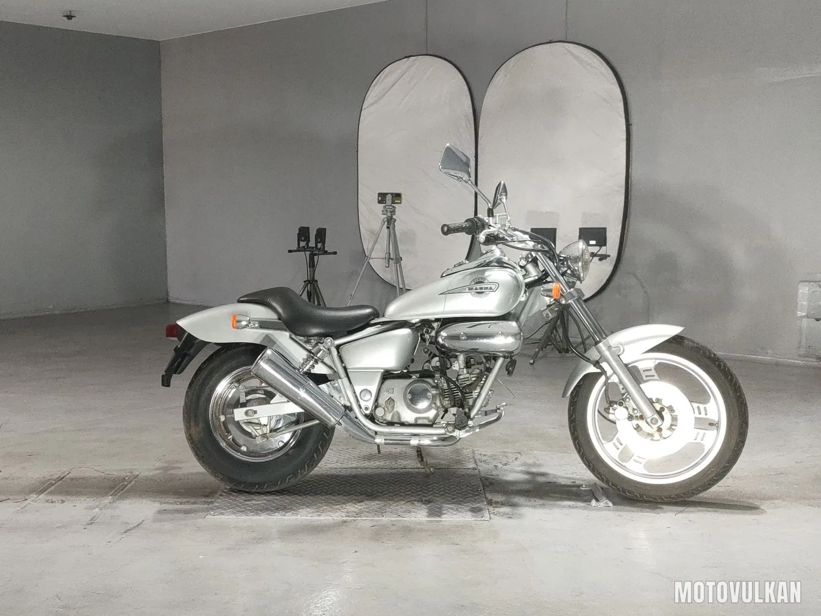 Honda Magna 50