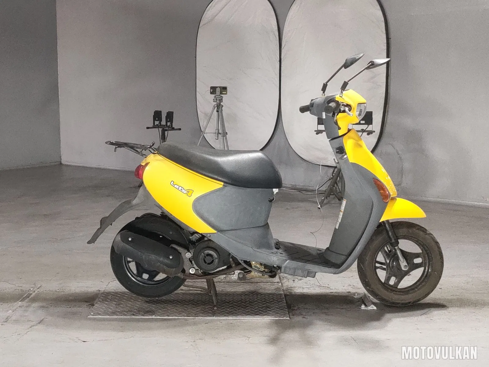 Suzuki Let's 4