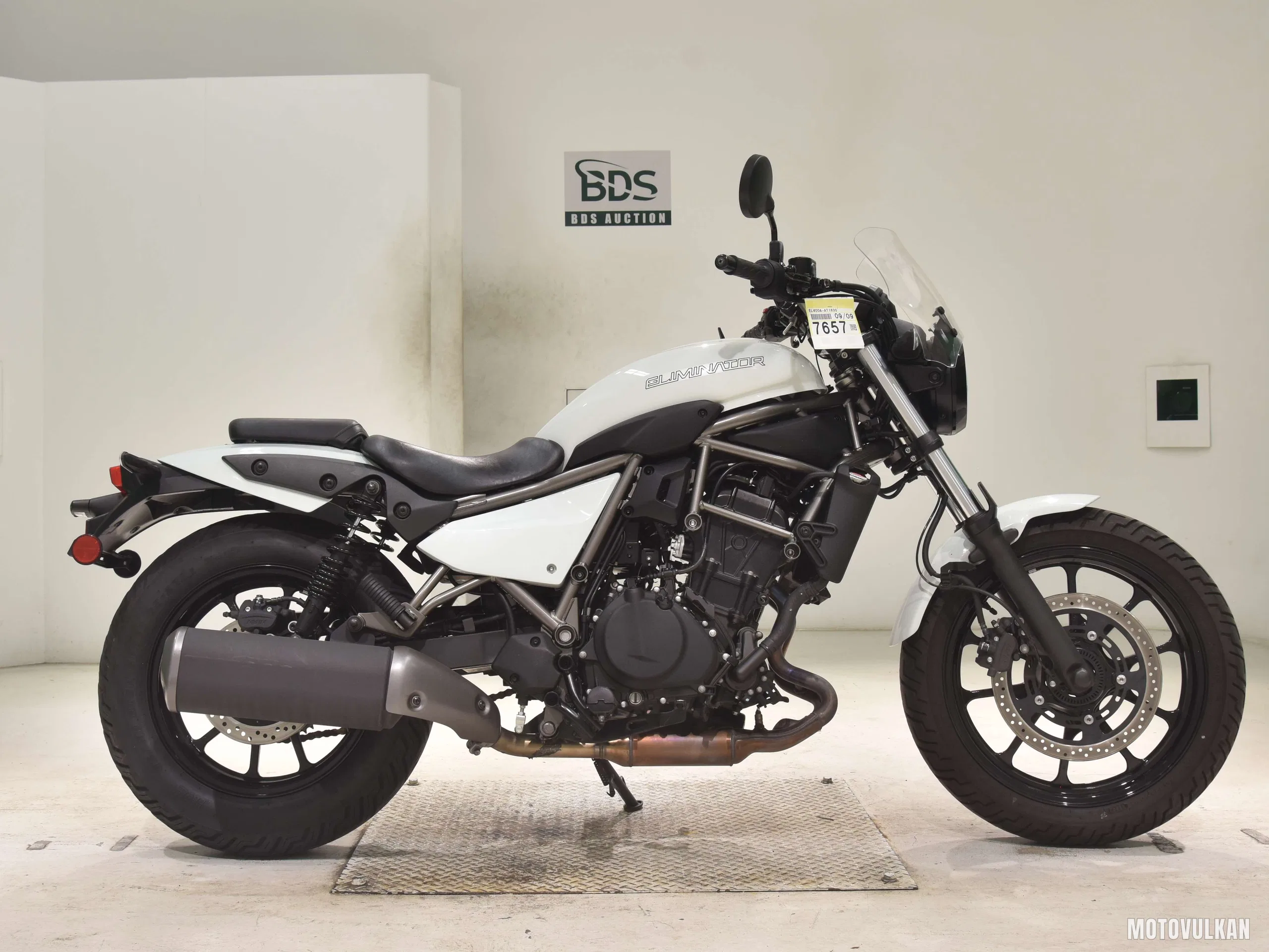 Kawasaki ELIMINATOR400-3