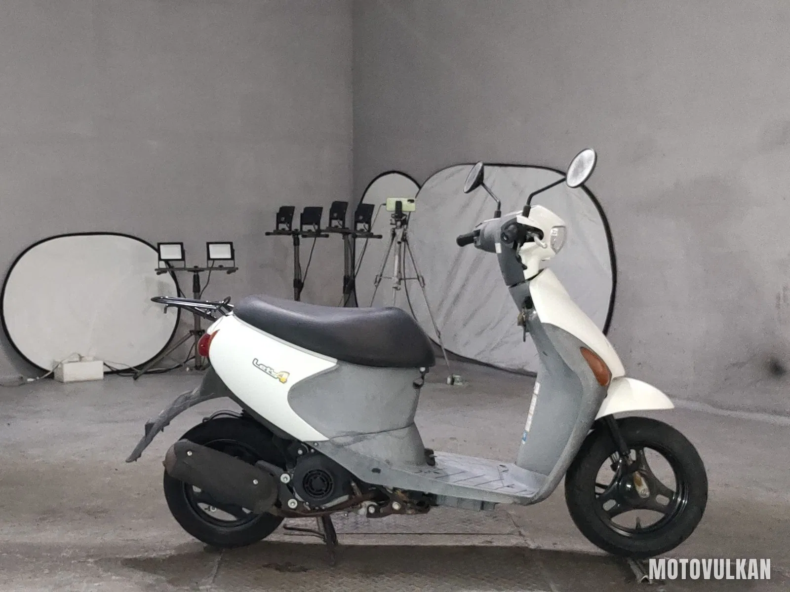 Suzuki Let's 4