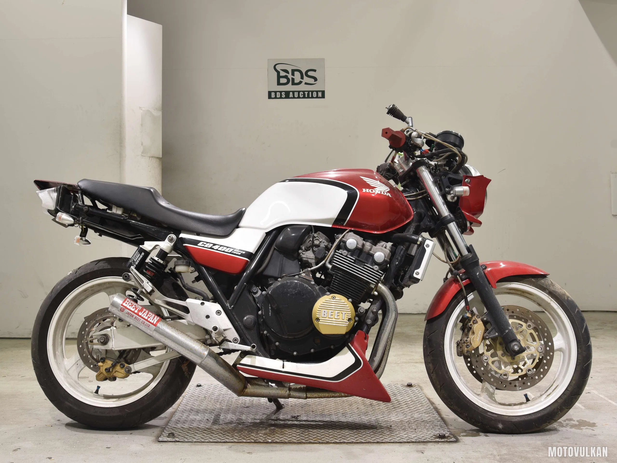 Honda CB400SFV