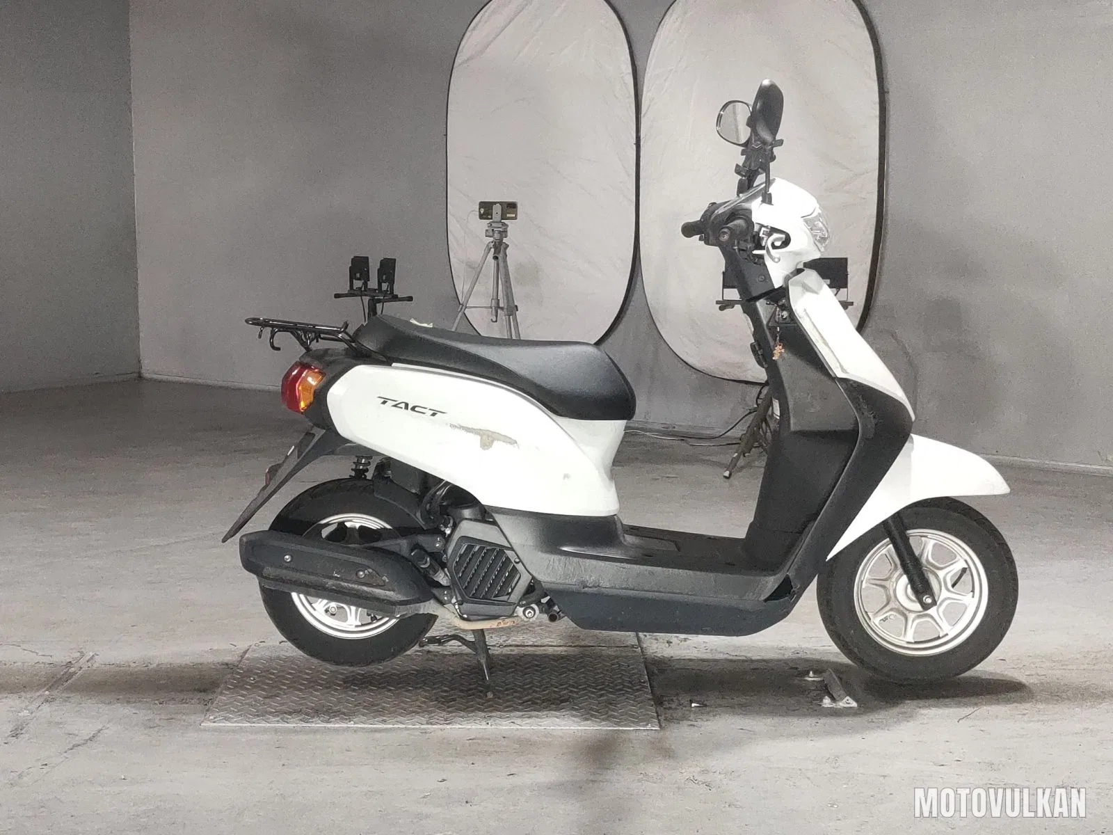 Honda Tact Basic