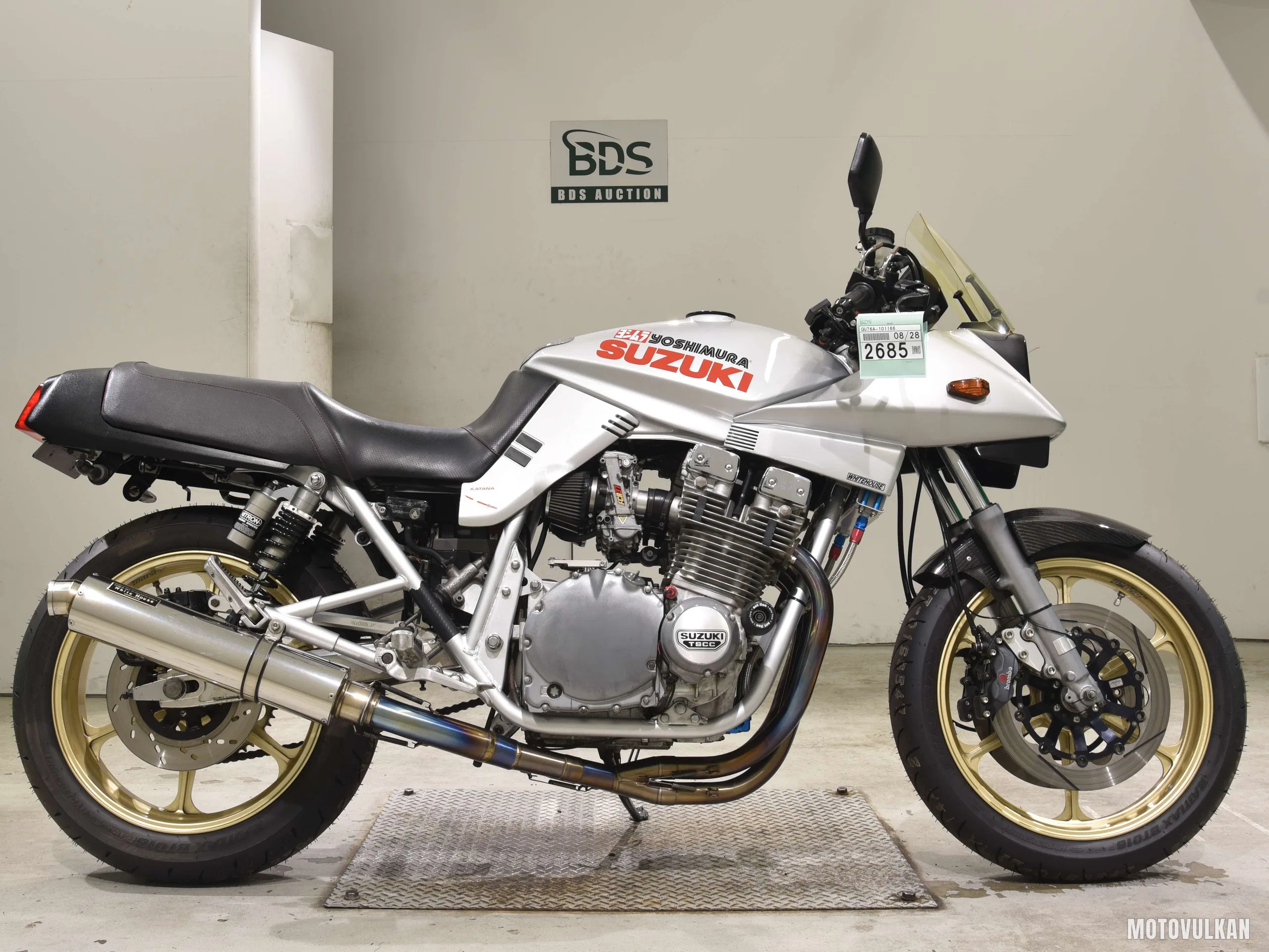 Suzuki GSX1100S KATANA
