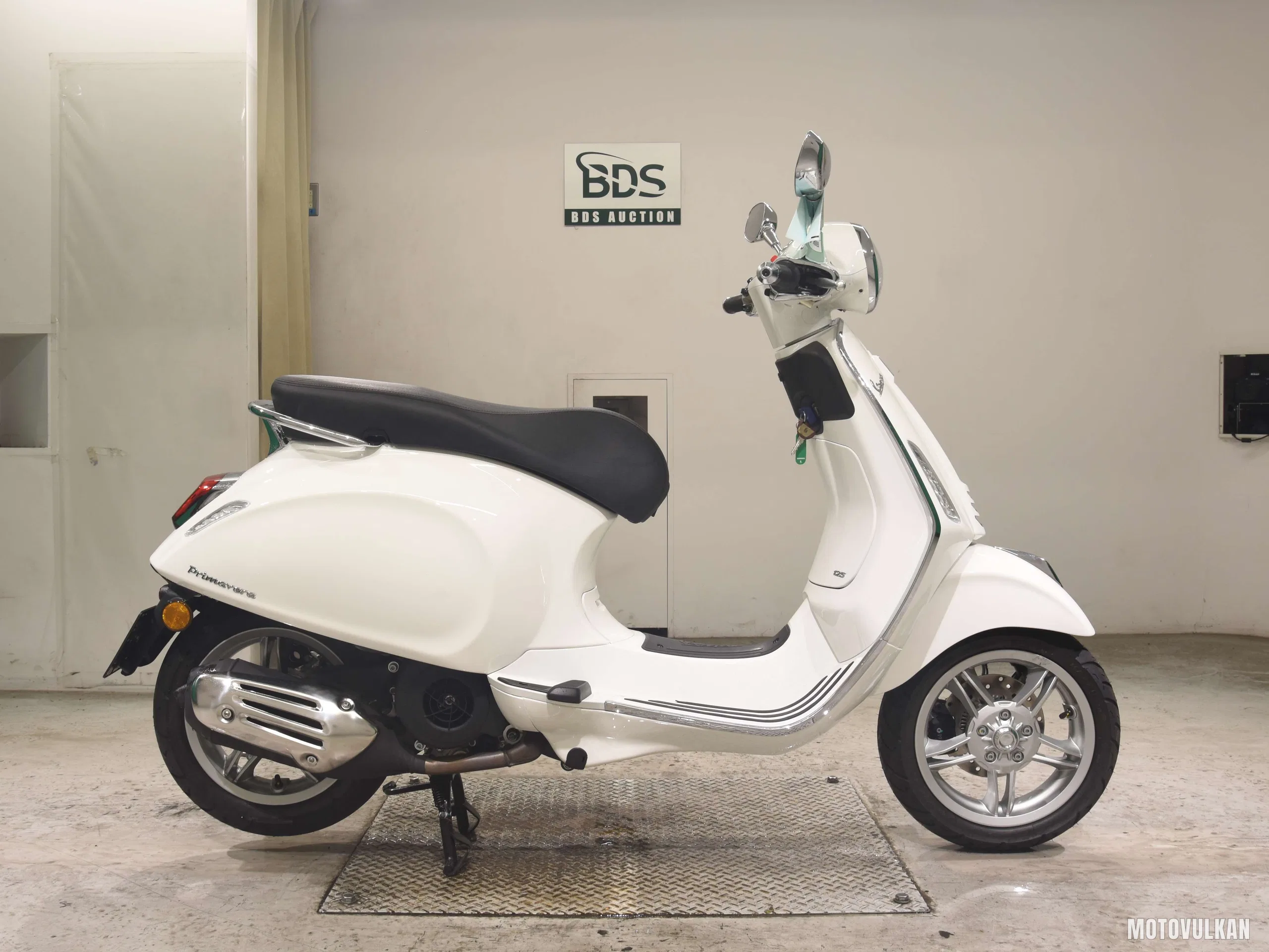  VESPA PRIMAVERA125