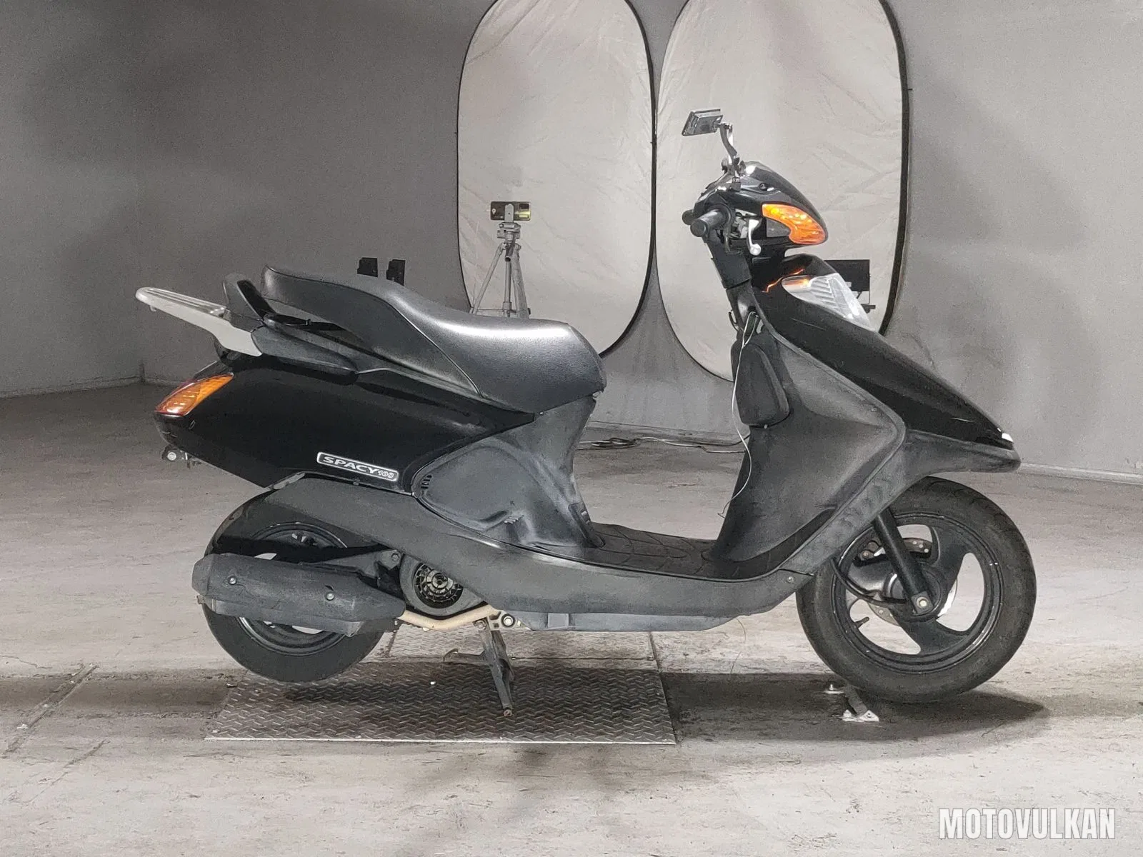 Honda Spacy 100