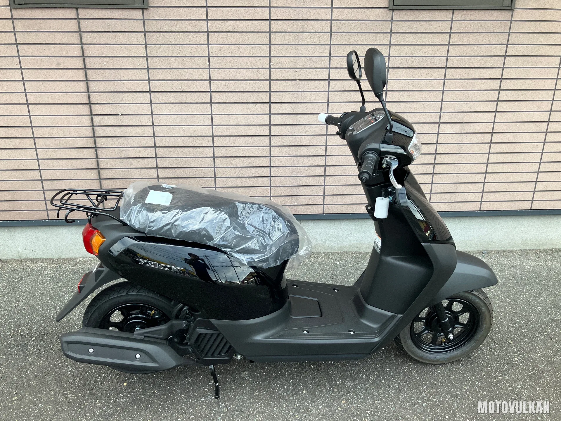 Honda Tact Basic
