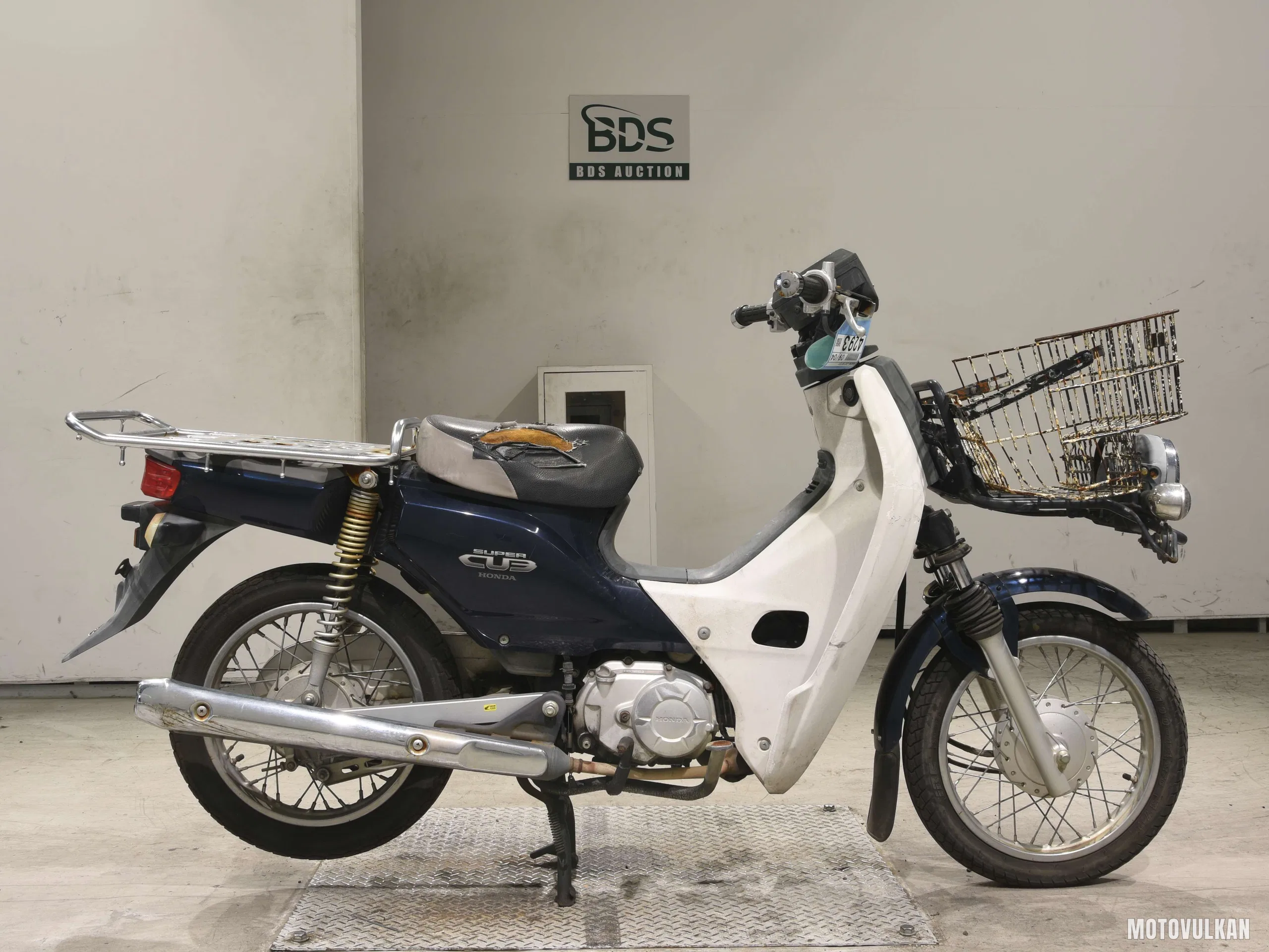 Honda C50-2