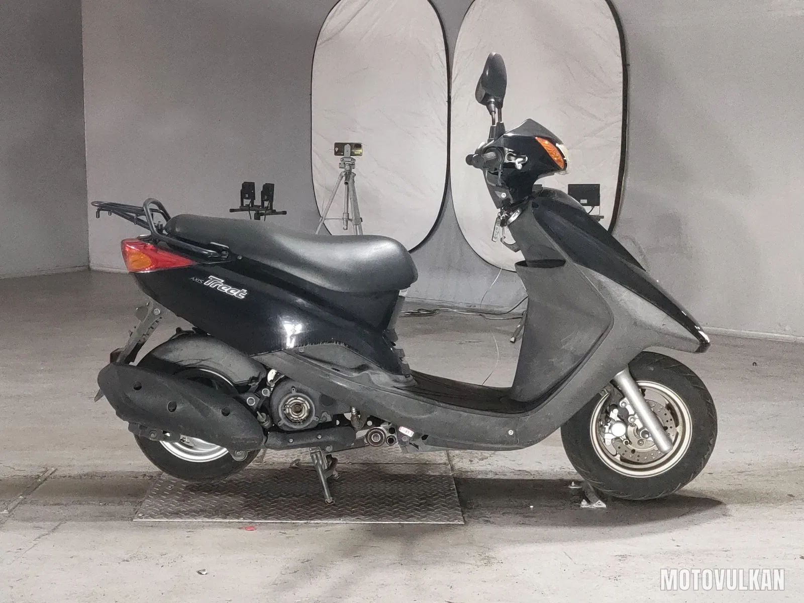 Yamaha Axis Treet