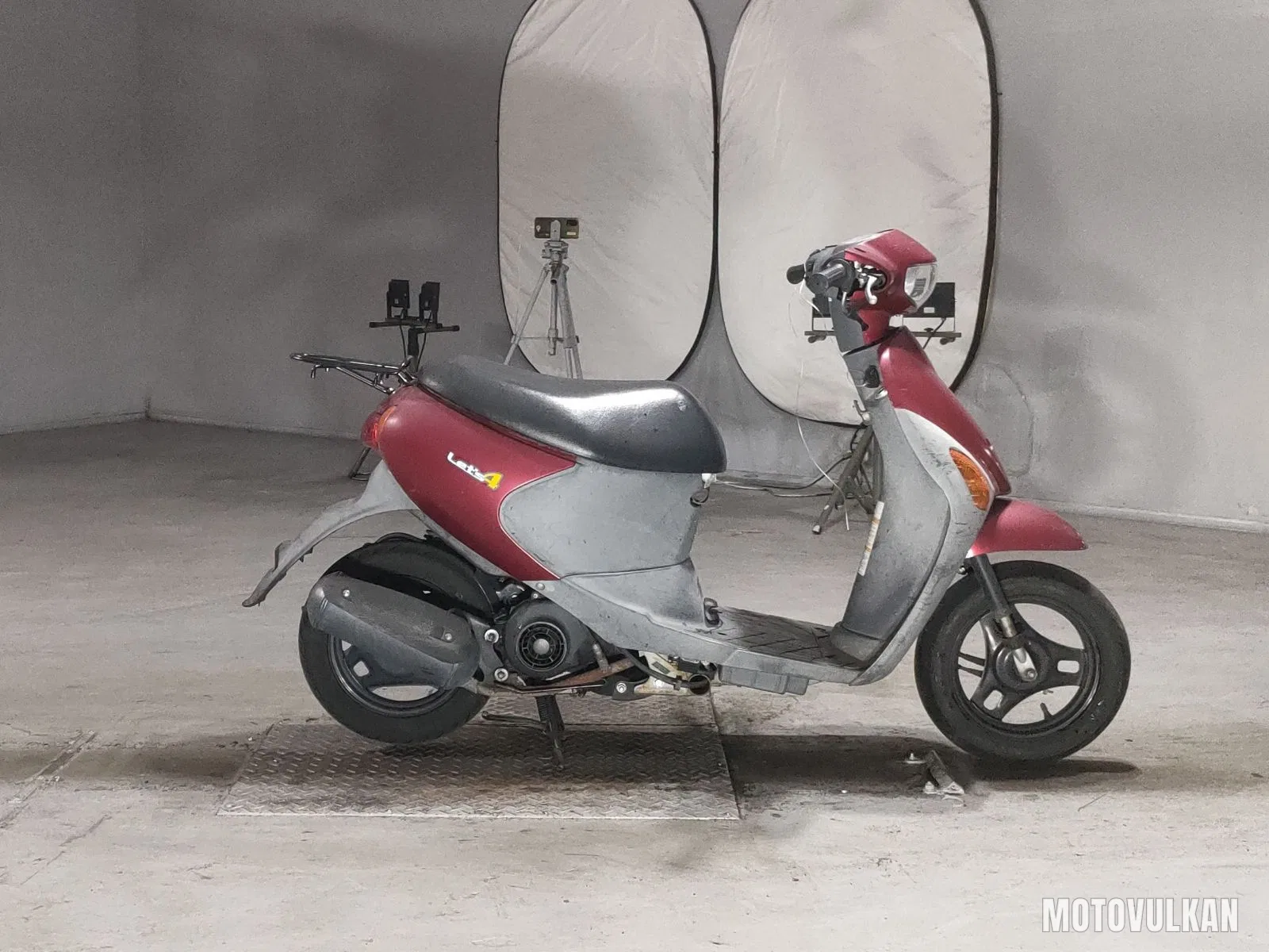 Suzuki Let's 4