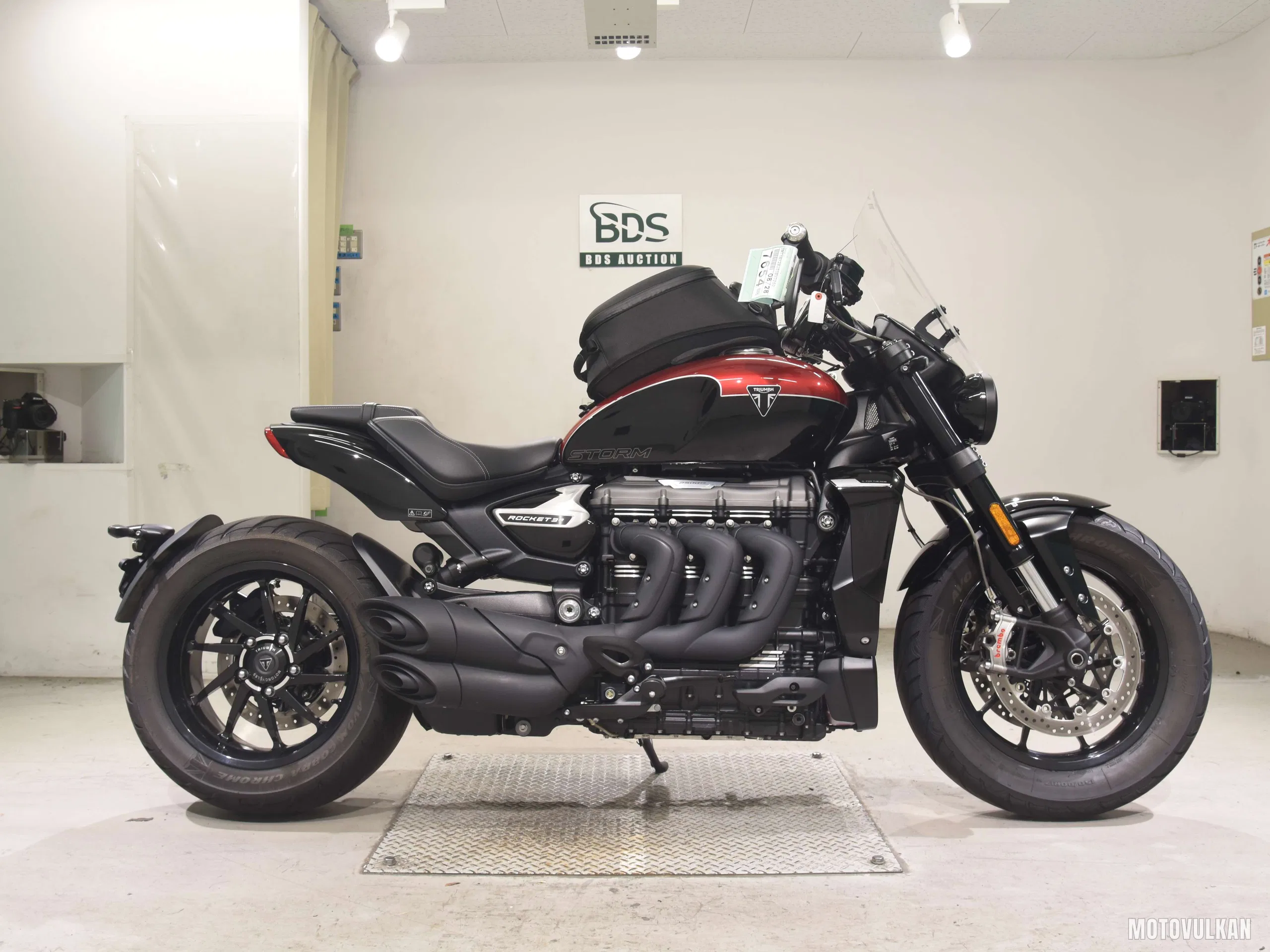  TRIUMPH ROCKET III R