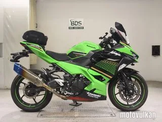 Kawasaki NINJA400-2