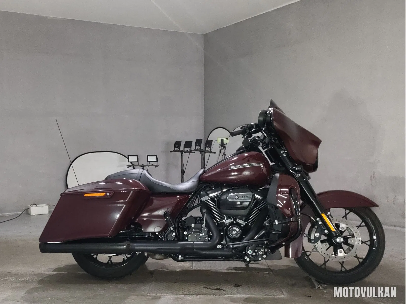 Harley-Davidson Harley-Davidson FLHXS1870