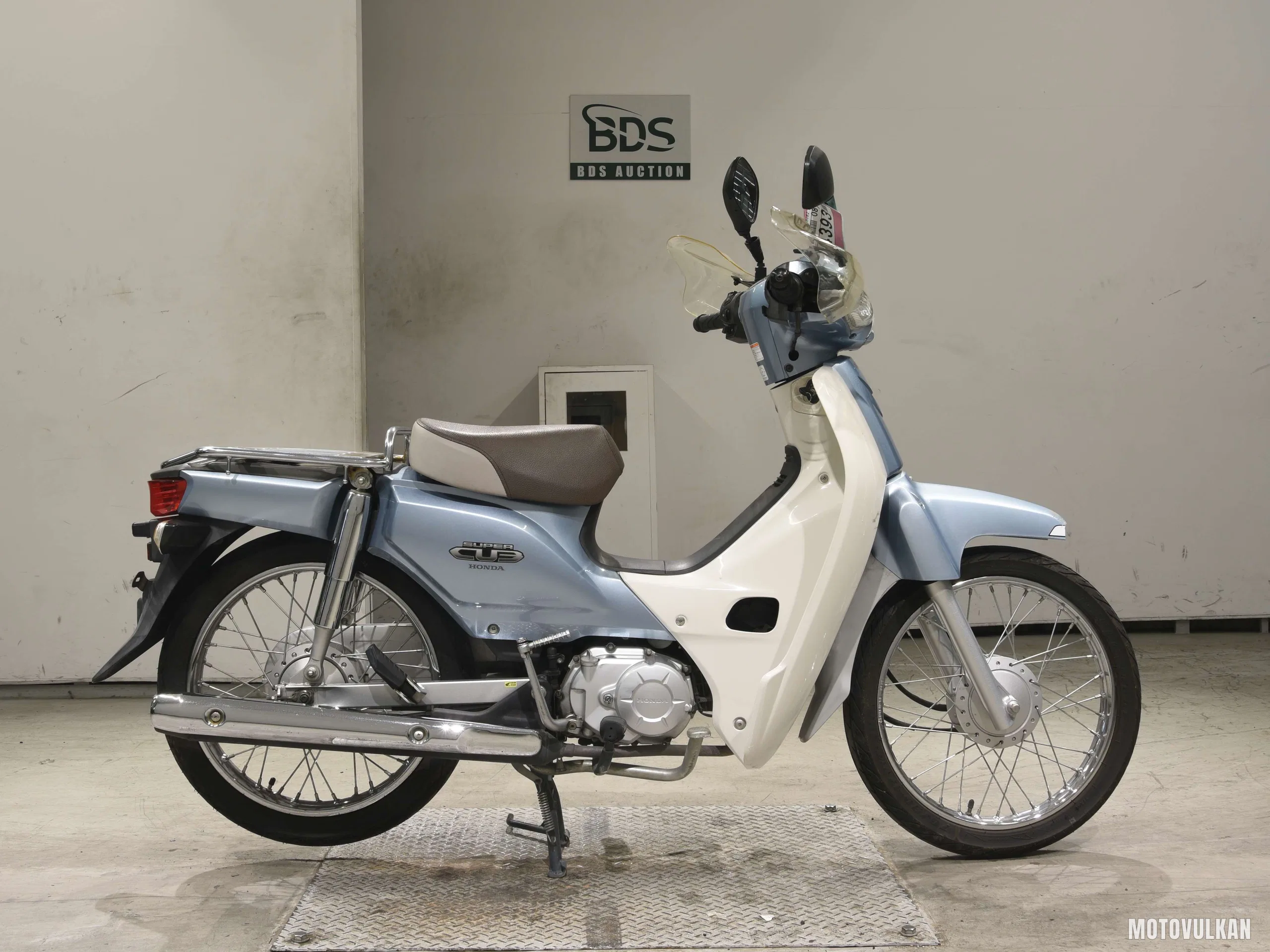 Honda C110-2