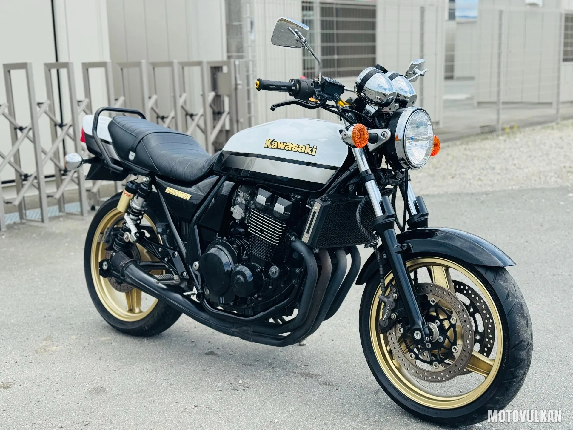Kawasaki Zrx-2