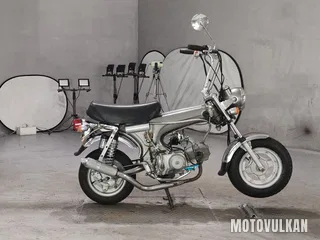 Honda Dax 50