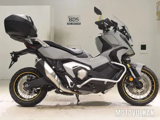 Honda X-ADV750-2