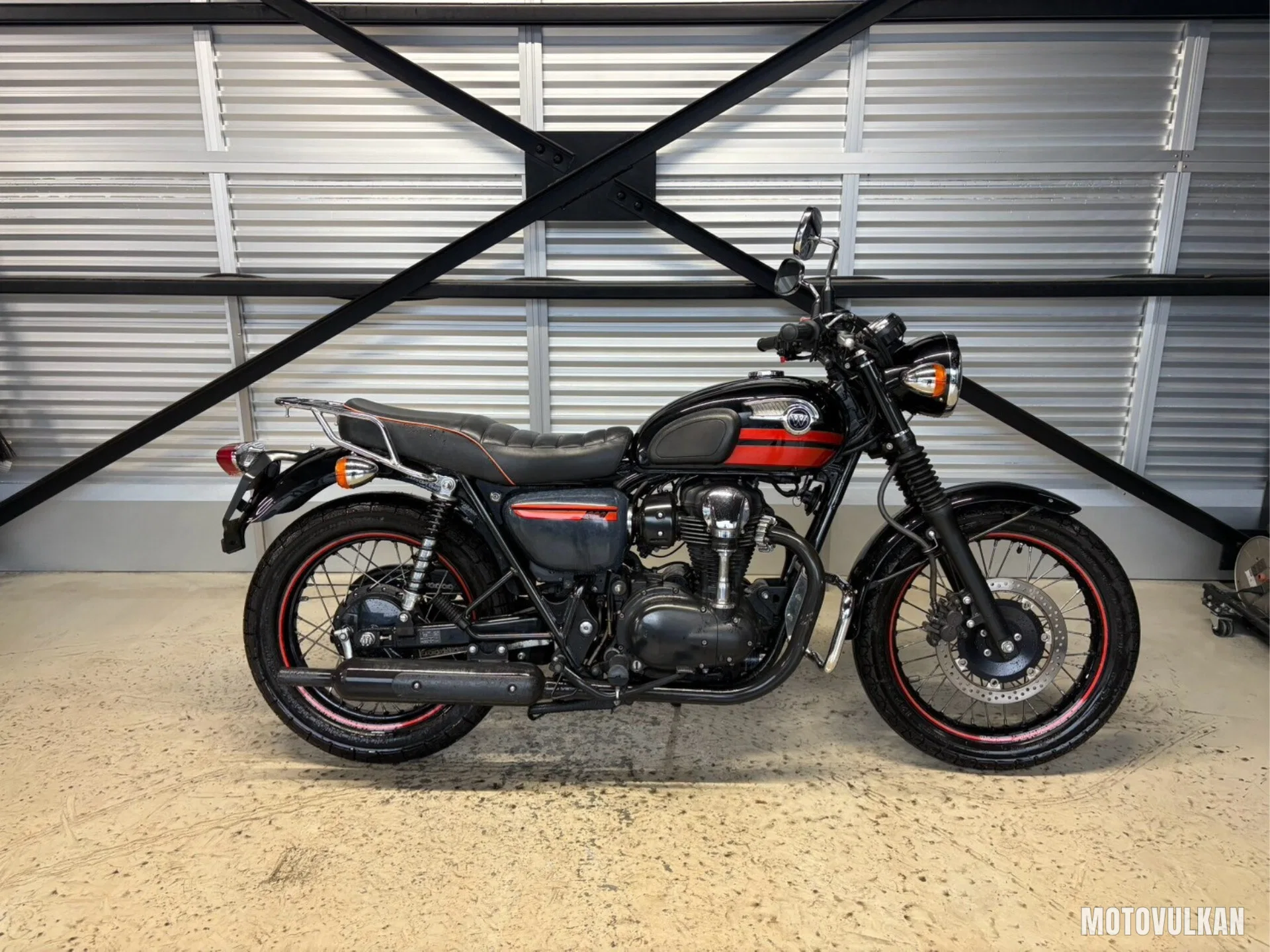 Kawasaki W800